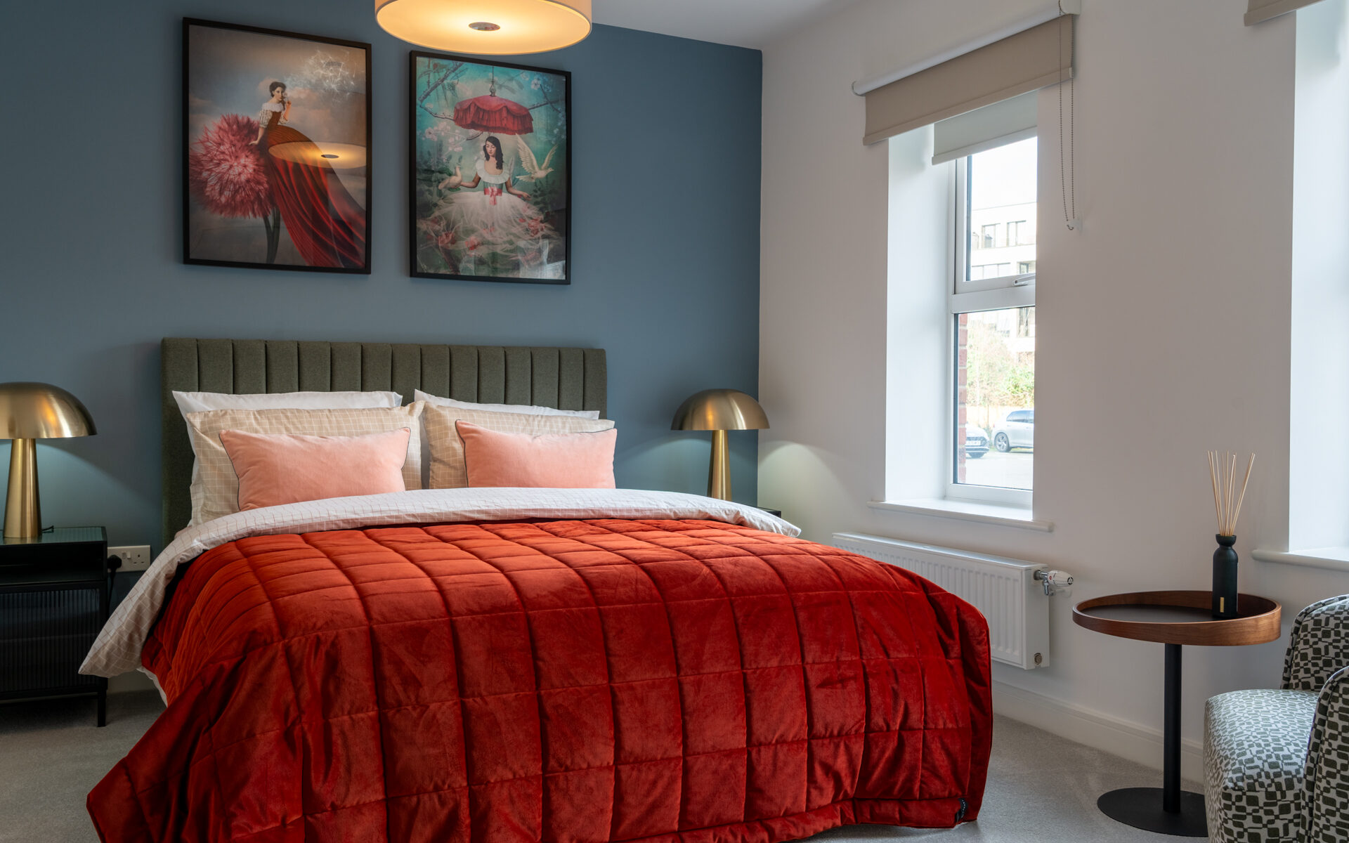 kooky whetstone burr court bedroom